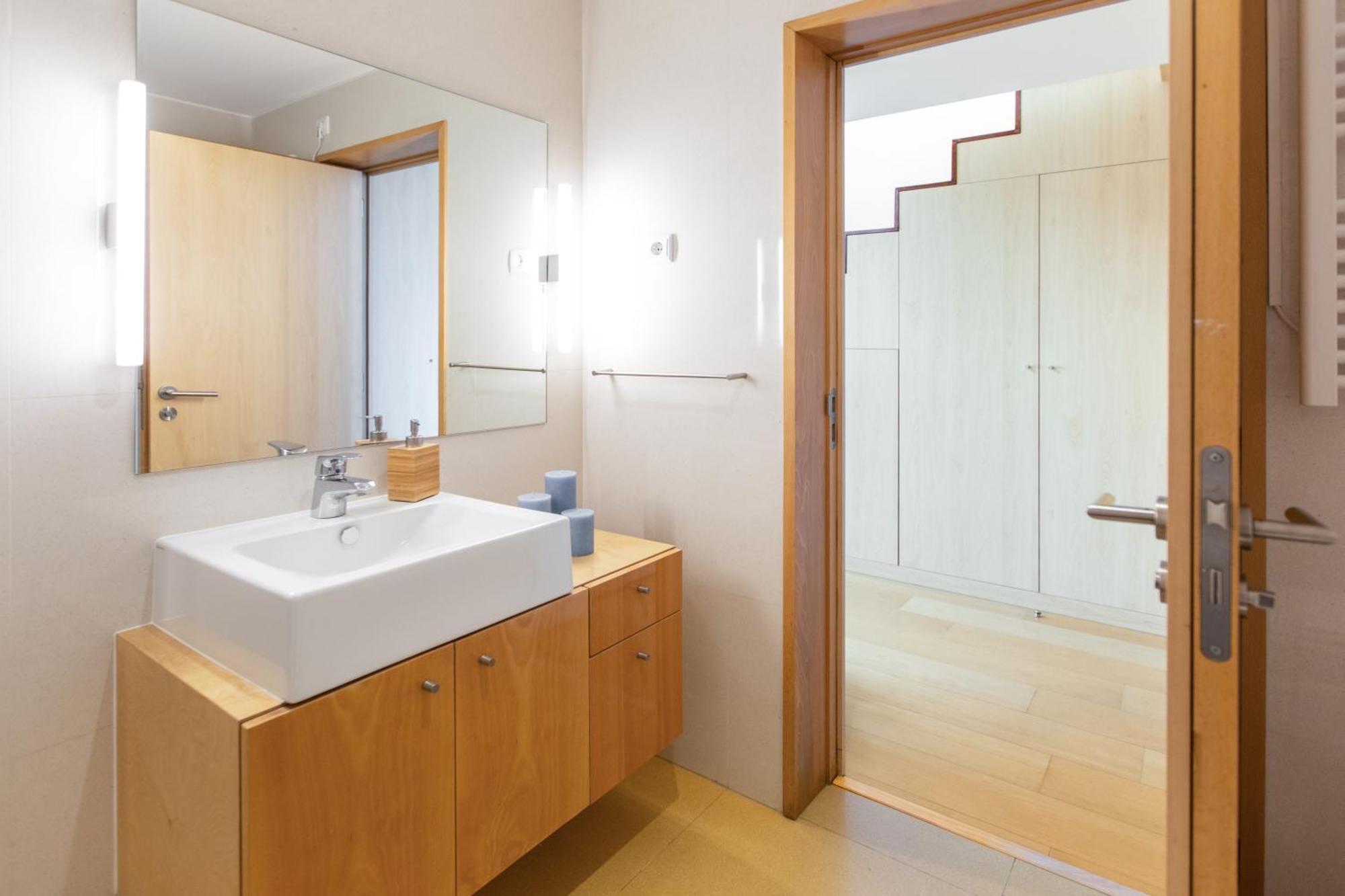 Cm Antas Studios Порту Номер фото