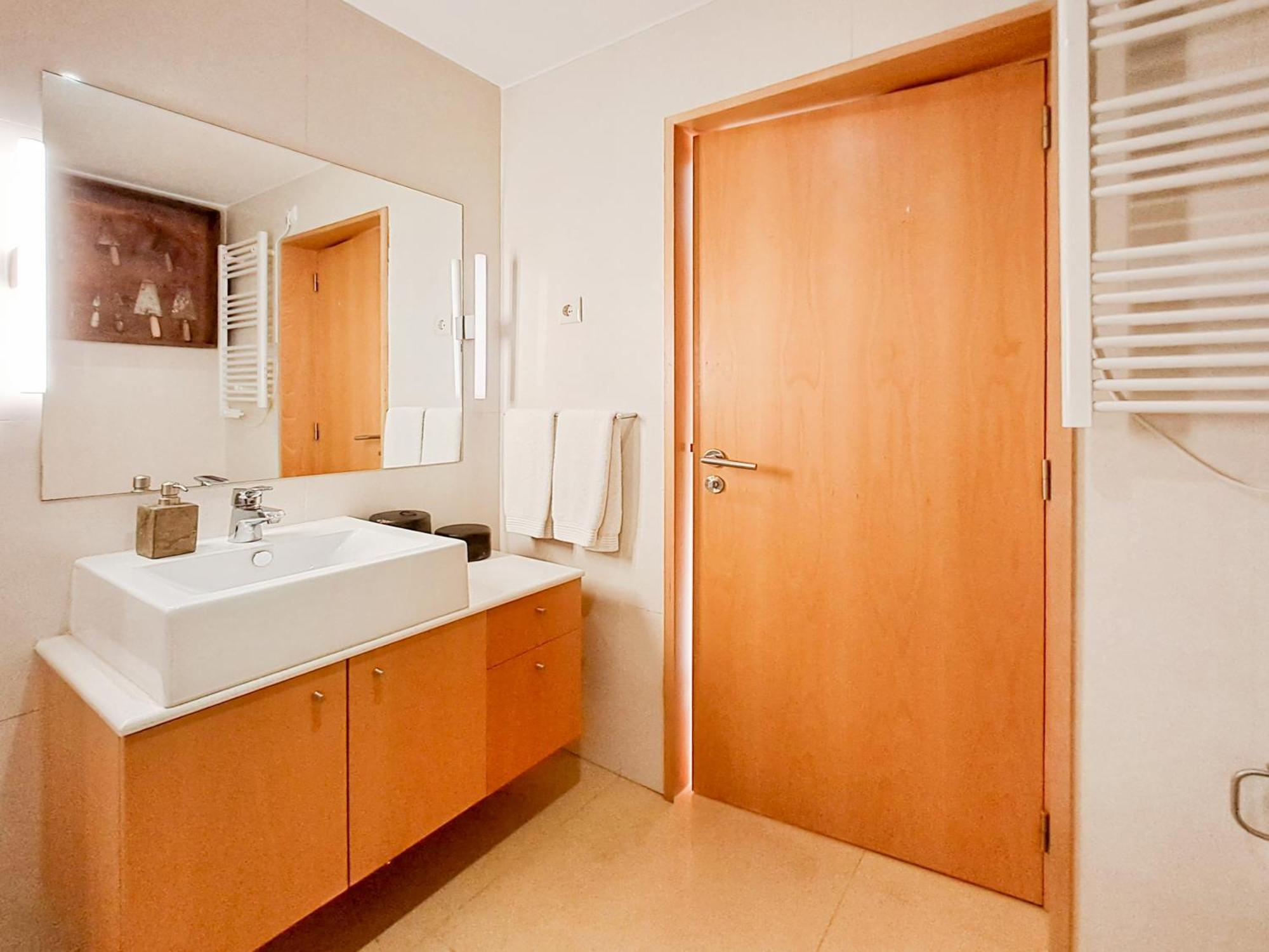 Cm Antas Studios Порту Номер фото